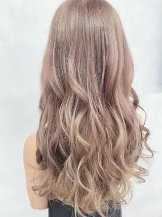 セミロング 豊中駅3分eha レッスンモデルのヘアスタイル