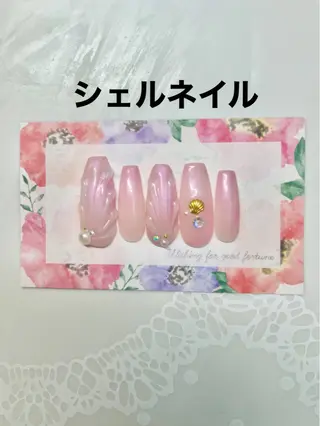 ネイル 新宿ネイルサロン ジェミディローサのネイルデザイン