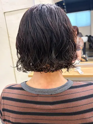 ショート パーマ 加藤好/ボブ /レイヤー/暖色🧡のヘアスタイル