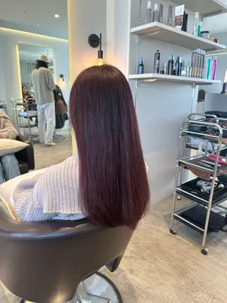 セミロング カラー 髪質改善ストレート 中林優太のヘアスタイル