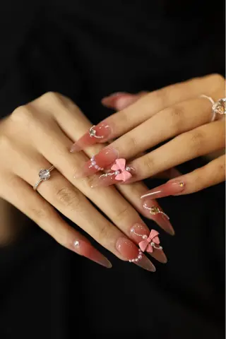 ネイル ZUNBEE Nailのネイルデザイン