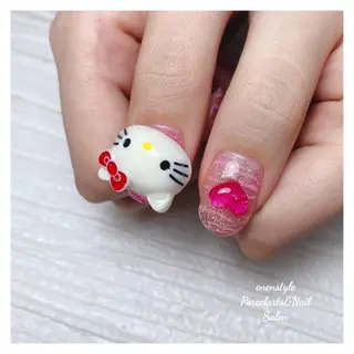 ミディアム ネイル 🐾enen style 🐾のネイルデザイン
