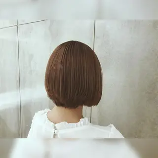 ミディアム カラー ショート/脱白髪染め ☆宇﨑悠実のヘアスタイル