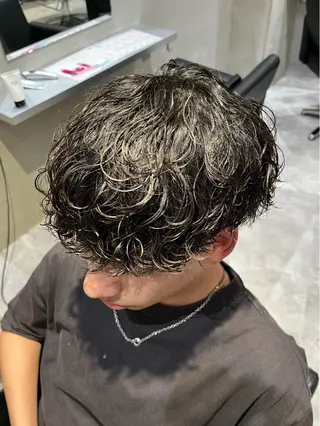 パーマ メンズ メンズパーマ特化 店長望月謙二郎のヘアスタイル