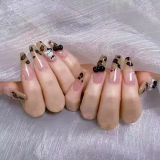 ネイル Asher-Hana 🎗のネイルデザイン