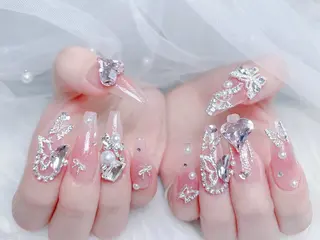 ネイル momo💕 長さ出し専門店のネイルデザイン