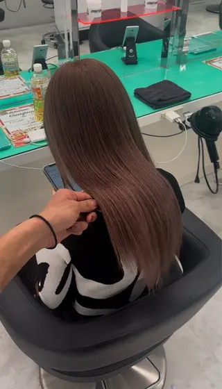 ロング カラー 頭身浴ヘッドスパ🌿 艶カラー/ヒロトのエステ・リラクイメージ