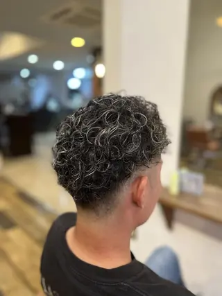 ショート カラー メンズ 倉谷 恭平のヘアスタイル