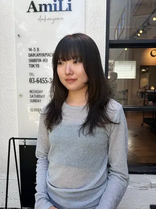セミロング カラー nanaka/ レイヤーカットのヘアスタイル