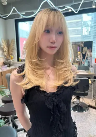 ロング カラー ヘアアレンジ トレンドレイヤー カット/mihoのヘアスタイル