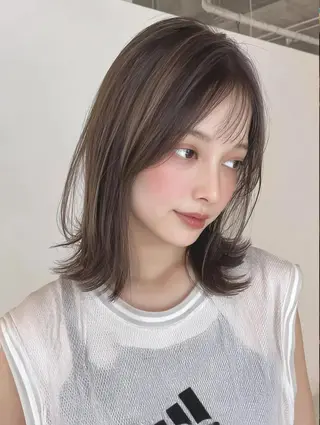 ミディアム カラー ✨エクステ✨本数・ 色合わせ相談可／山口のヘアスタイル
