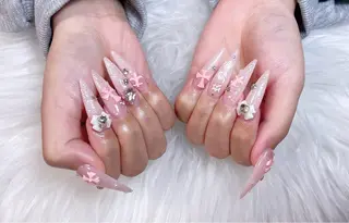 ネイル B·U Nail大宮 長さだし専門店のネイルデザイン