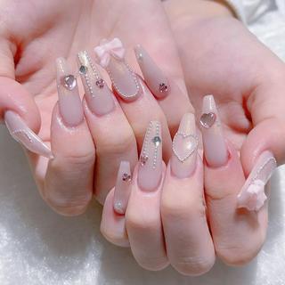 ネイル Queens テイのネイルデザイン