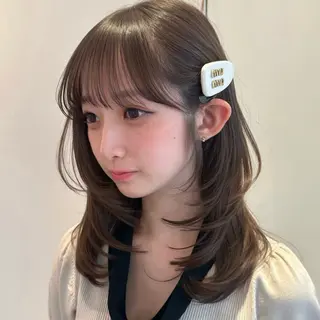 ミディアム 🌹ハッシュカット、 レイヤー韓国ヘア🌹のヘアスタイル