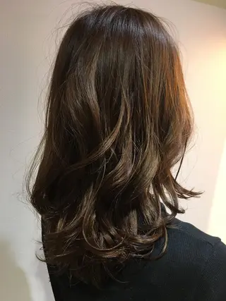 ミディアム 黒崎 伸治のヘアスタイル