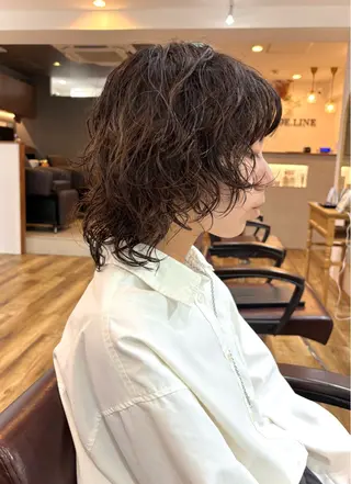 ミディアム パーマ 浅海 和孝のヘアスタイル