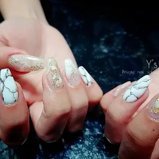 ネイル YUMI NAGAI のネイルデザイン