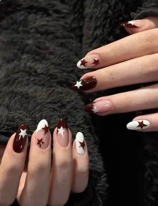 カラー Pun Sora Nailのネイルデザイン