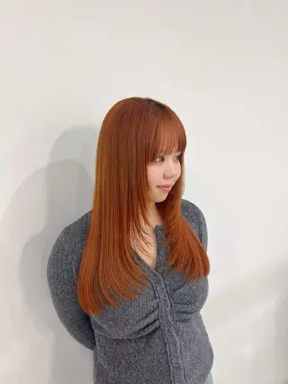 ロング 此川 紗良のヘアスタイル