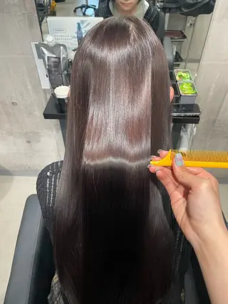 ロング _WHITE 佐伯 碧のヘアスタイル