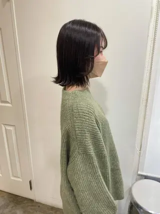ミディアム カラー MIOベージュカラー 柔らかいカラーのヘアスタイル