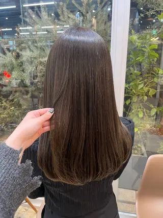 ロング 相田 佳乃のヘアスタイル