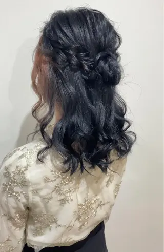 ミディアム ヘアアレンジ 喜多良 綾花のマツエク・マツパデザイン