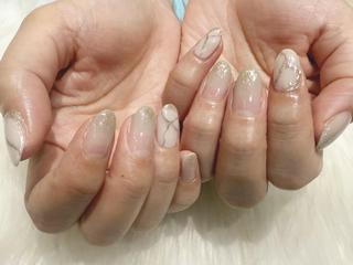 ネイル Yui. Kのネイルデザイン