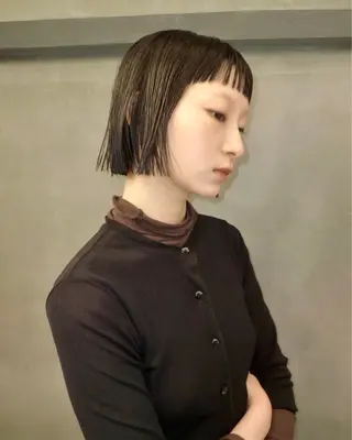 ミディアム 畠山 遥のヘアスタイル