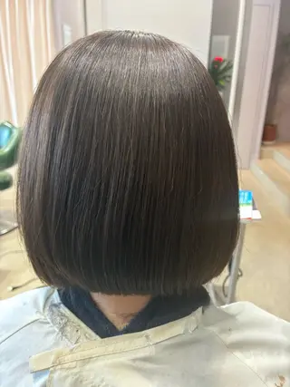 ミディアム カラーリスト菅澤 岳のヘアスタイル