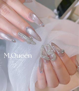 ネイル M.Queenネイル サロン天神今泉店のネイルデザイン