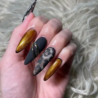 ロング ネイル Y. Sのネイルデザイン