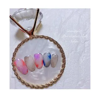 ミディアム ネイル 🐾enen style 🐾のネイルデザイン