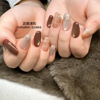 ネイル R inのネイルデザイン