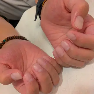 ネイル ジェヌインネイル 河内のネイルデザイン