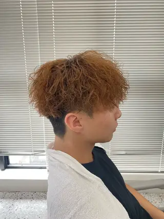 ショート カラー パーマ メンズ特化／ツイスパ ／波巻き／松本真生のヘアスタイル