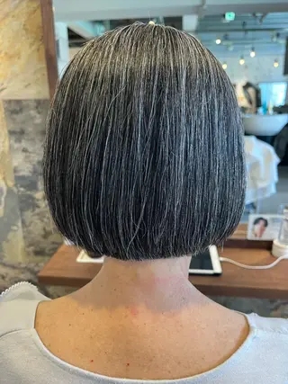 ショート 安田 純香のヘアスタイル