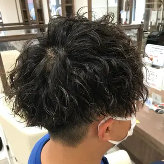 ショート パーマ メンズ 大澤 裕貴 【メンズカット】のヘアスタイル