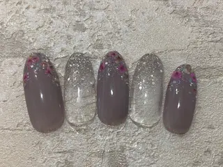 ネイル Noa新越谷 Makikoのネイルデザイン
