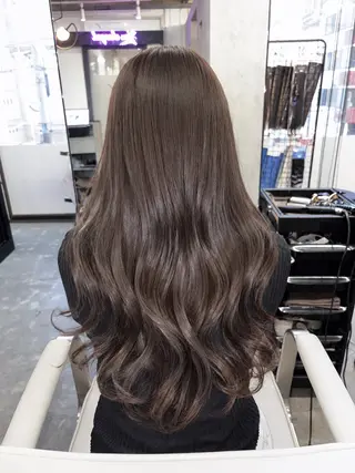 ロング Rin🥀 大通り/カラーモデルのヘアスタイル