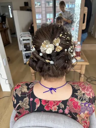 Mirashy 成田のヘアスタイル