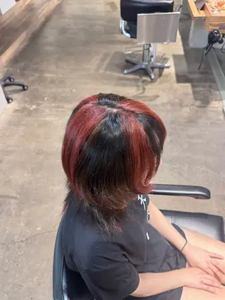 カラー ホリウチ リオのヘアスタイル