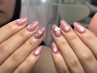 ロング トゥー フエンのネイルデザイン