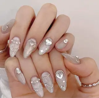 ネイル Lyna 池袋のネイルデザイン