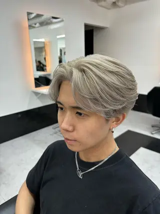 カラー メンズ KONOSUKE ALEAPのヘアスタイル