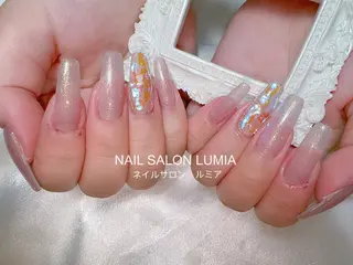 ネイル ネイルサロン ルミア Lumia 店長施術のネイルデザイン