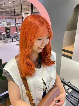 ロング カラー ないとう ゆうかのヘアスタイル