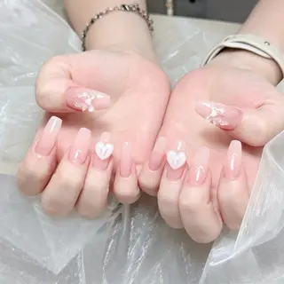 ネイル ネイルサロンエクラ キキ🍒のネイルデザイン
