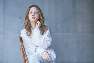 ロング カラー ARMONY秋山輝也 コテ巻き風パーマ特化のヘアスタイル