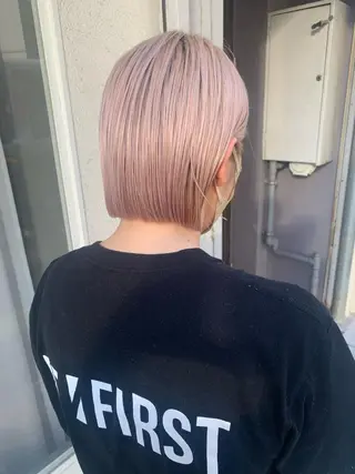 ショート カラー SHU NTAのヘアスタイル